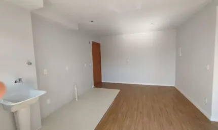Apartamento com 2 quartos à venda na Carlos Alberto Lauermann Nunes, --, Olaria, Canoas por R$ 250.000