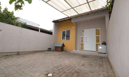 Casa com 2 quartos à venda no Igara, Canoas 