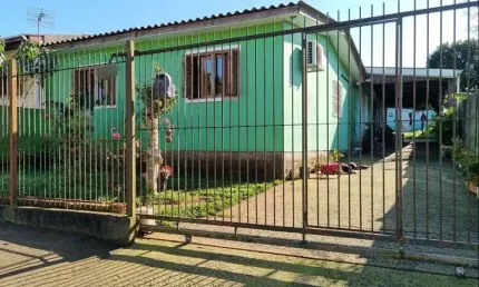 Casa com 2 quartos à venda na Rua Selso Fidélis Jardim, Olaria, Canoas, 60 m2 por R$ 420.000