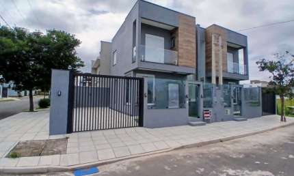 Casa com 2 quartos à venda no Mont Serrat, Canoas , 80 m2 por R$ 649.000