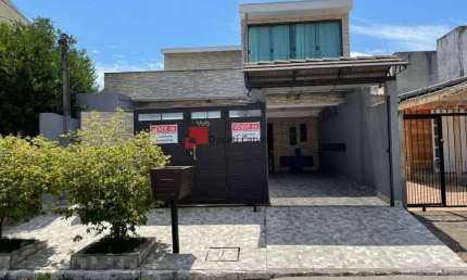 Casa com 2 quartos à venda na Rua Cidade de Santa-Fé, Mato Grande, Canoas, 125 m2 por R$ 466.000