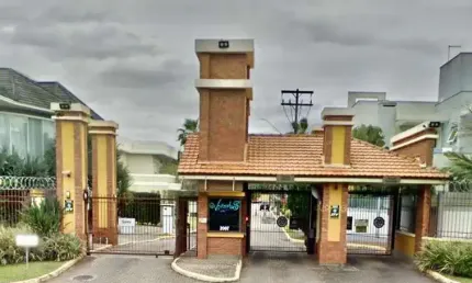 Terreno em condomínio fechado à venda no Marechal Rondon, Canoas  por R$ 1.250.000
