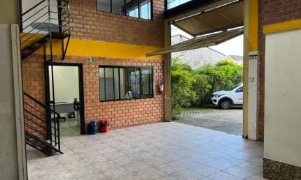 Barracão / Galpão / Depósito com 3 salas à venda no Estância Velha, Canoas 
