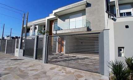 Casa com 3 quartos à venda no Mont Serrat, Canoas , 234 m2 por R$ 1.679.000
