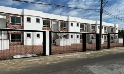 Apartamento com 2 quartos à venda na Rua Sapucaia, --, Niterói, Canoas por R$ 214.000