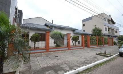 Casa com 2 quartos à venda no Niterói, Canoas 