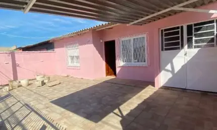 Casa Térrea com Anexo nos Fundos  Oportunidade em Canoas