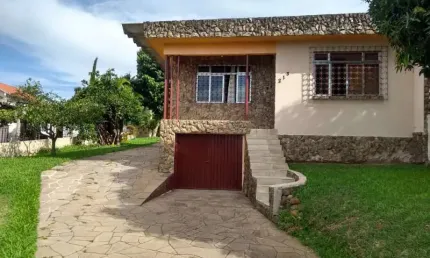 Casa com 3 quartos à venda no Igara, Canoas , 200 m2 por R$ 690.000