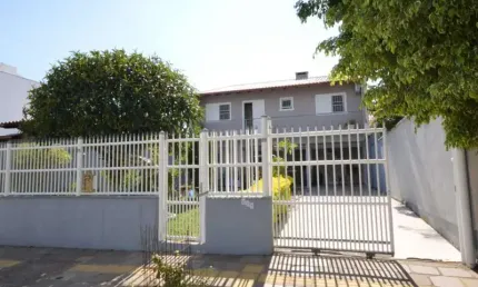 Casa com 2 quartos à venda na Rua das Guabirobas, --, Igara, Canoas por R$ 638.000