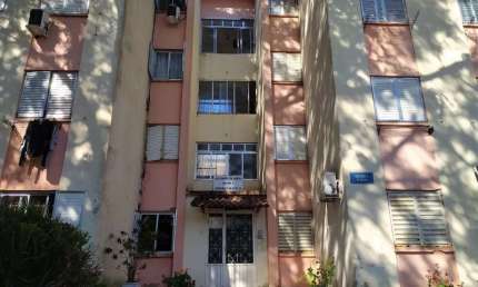 Apartamento com 2 quartos à venda no Guajuviras, Canoas , 39 m2 por R$ 150.000