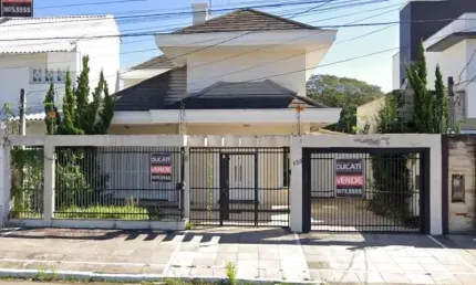 Casa com 3 quartos à venda no Centro, Canoas , 300 m2 por R$ 1.290.000