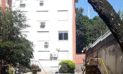 Apartamento com 2 quartos à venda no Passo da Areia, Porto Alegre , 60 m2 por R$ 280.000