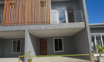 Casa em condomínio fechado com 3 quartos à venda na Rua Rio Negro, --, Igara, Canoas por R$ 640.000