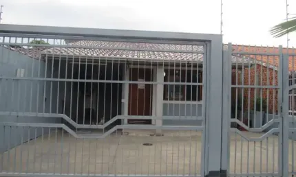 Casa com 3 quartos à venda na Rua Turim, --, São José, Canoas por R$ 450.000