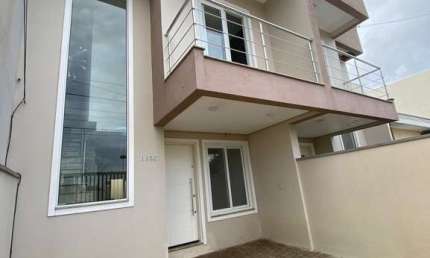 Casa com 3 quartos à venda no Igara, Canoas 