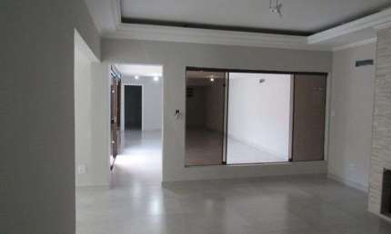 Casa comercial à venda no Marechal Rondon, Canoas , 240 m2 por R$ 2.200.000