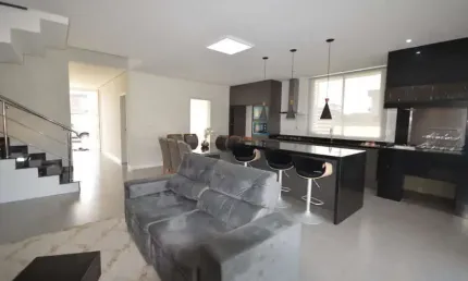 Casa em condomínio fechado com 4 quartos à venda na Rua Amilton da Silva Amorin, Floresta, Nova Santa Rita, 257 m2 por R$ 1.800.000
