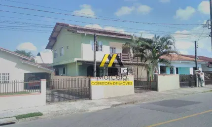 Sobrado à venda, 160 m² por R$ 530.000 - Adhemar Garcia - Joinville/SC