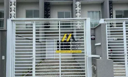 Sobrado com 2 dormitórios à venda, 70 m² por R$ 230.000,00 - Centro - Araquari/SC