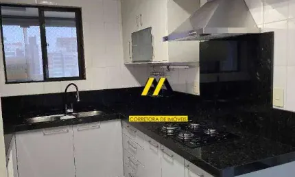 Apartamento com 2 dormitórios à venda, 135 m² por R$ 680.000,00 - América - Joinville/SC