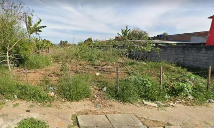Terreno à venda em Piracangaguá, Taubaté 