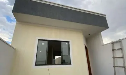 Casa para Venda em Taubaté, Loteamento Jardim Belle Ville, 2 dormitórios, 1 suíte, 2 banheiros, 2 vagas