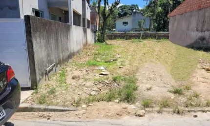 Terreno à venda no Rio Escuro, Ubatuba 