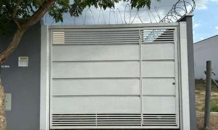 Casa para Venda em Taubaté, Vila Dos Comerciários 2, 3 dormitórios, 1 suíte, 2 banheiros, 2 vagas