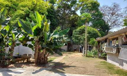 Chácara para Venda em Taubaté, Pinhão, 3 dormitórios, 1 suíte, 2 banheiros, 5 vagas