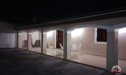 Casa para Venda em Tremembé, Centro, 3 dormitórios, 1 suíte, 2 banheiros, 2 vagas