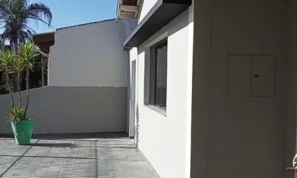 Casa para Venda em Taubaté, Jardim Santa Clara, 3 dormitórios, 1 suíte, 2 banheiros, 2 vagas