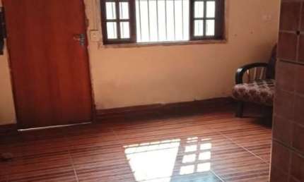Casa para Locação em Taubaté, Terra Nova, 1 dormitório, 1 banheiro