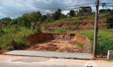 Terreno à venda no Residencial Estoril, Taubaté 