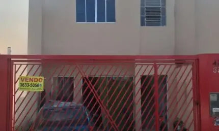 Casa para Venda em Taubaté, Parque Senhor Do Bonfim, 2 dormitórios, 1 suíte, 2 banheiros, 2 vagas