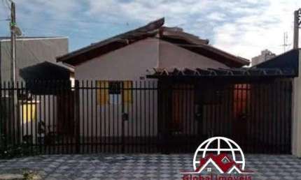 Casa para Locação em Taubaté, Vila Das Jabuticabeiras, 2 dormitórios, 2 banheiros