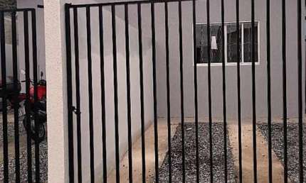 Casa para Venda em Taubaté, Residencial Bardan, 2 dormitórios, 1 suíte, 2 banheiros, 2 vagas