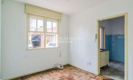 Apartamento com 1 quarto à venda na Rua Engenheiro Fernando Mendes Ribeiro, 30, Santo Antônio, Porto Alegre, 36 m2 por R$ 150.000