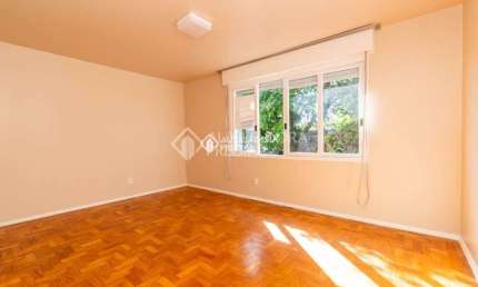 Apartamento com 2 quartos à venda na Rua Portugal, 1297, São João, Porto Alegre, 67 m2 por R$ 361.000