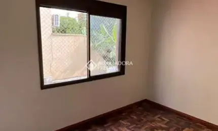 Apartamento com 2 quartos à venda na rua perpétua teles, 161, petrópolis, porto alegre, 62 m2 por r$ 290.000