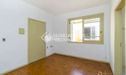 Apartamento com 1 quarto à venda na rua barão do gravataí, 671, menino deus, porto alegre, 24 m2 por r$ 130.000
