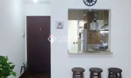 Apartamento com 2 quartos à venda na rua eurico lara, 119, medianeira, porto alegre, 53 m2 por r$ 268.000