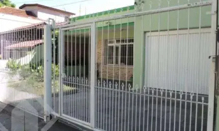 Casa em condomínio fechado com 3 quartos à venda na rua miguel couto, 330, menino deus, porto alegre, 330 m2 por r$ 1.300.000
