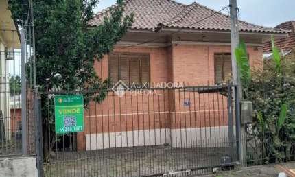 Casa com 4 quartos à venda na Rua Rio Pardo, 332, Passo da Areia, Porto Alegre, 94 m2 por R$ 580.000
