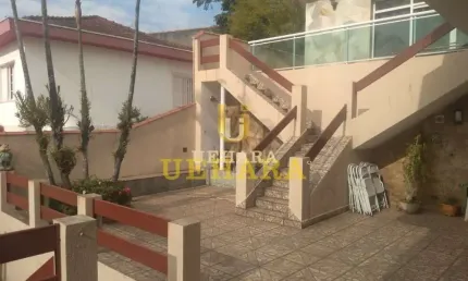 Linda casa de 283m², próximo da estação de trem de Caieiras!!