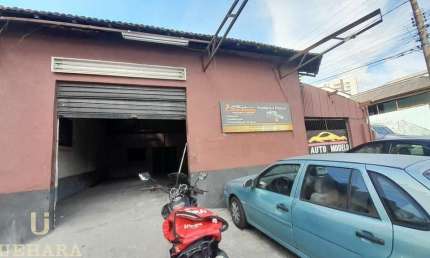 Salão comercial de 150 m² próximo da Av Engenheiro Caetano Álvares.