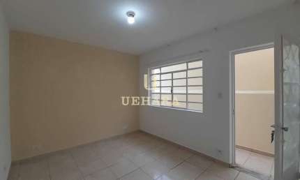 Casa térrea de 50 m² para locação no Parque Peruche!
