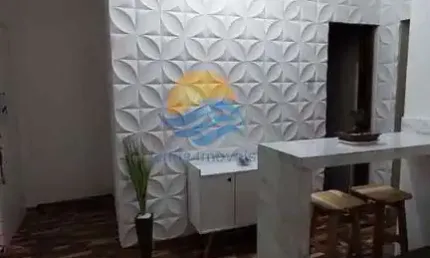 Apartamento a venda em Santos Embaré na avenida da Praia.