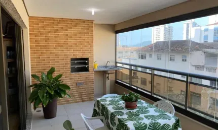 Lindo apartamento a venda em santos na ponta da praia