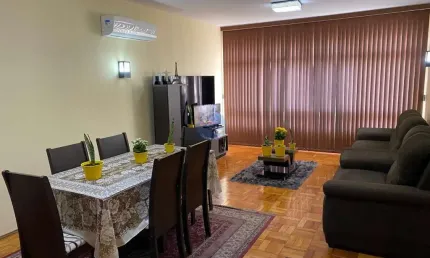 Apartamento a venda em santos no gonzaga quadra da praia.