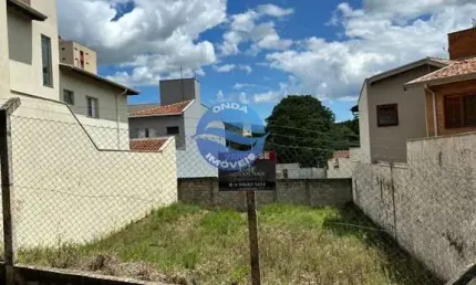 Terreno à venda na Largo São Benedito, Centro, Amparo